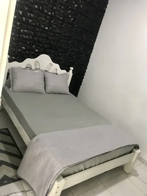 Suíte 05 com cama de casal